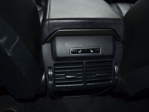 Used 2015 Land Rover Range Rover Evoque Pure Plus image 32