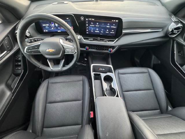 Used 2025 Chevrolet Equinox LT w/ Convenience Package II FWD image 20