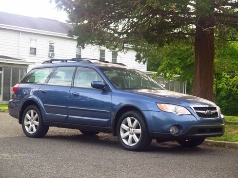 Used 2008 Subaru Outback 2.5i Limited L.L. Bean AWD/4WD image 6