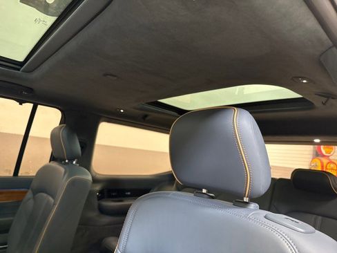 Used 2022 Jeep Grand Wagoneer Series II w/ Premium Group II image 51