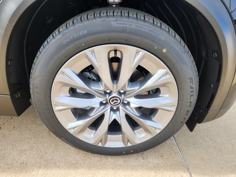 Used 2026 MAZDA CX-90 Plug-In Hybrid w/ Preferred AWD/4WD image 23