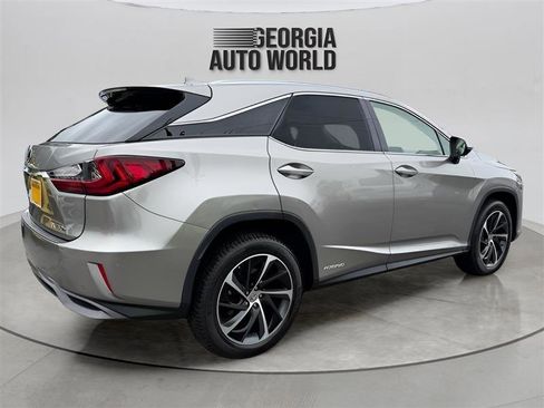 Used 2017 Lexus RX 450h AWD image 13