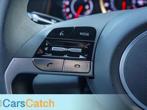 Used 2022 Hyundai Elantra SEL image 33