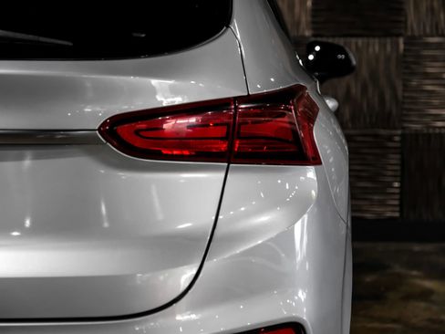 Used 2019 Hyundai Santa Fe SE image 40