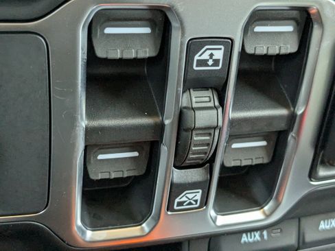 New 2026 Jeep Gladiator Sport image 23