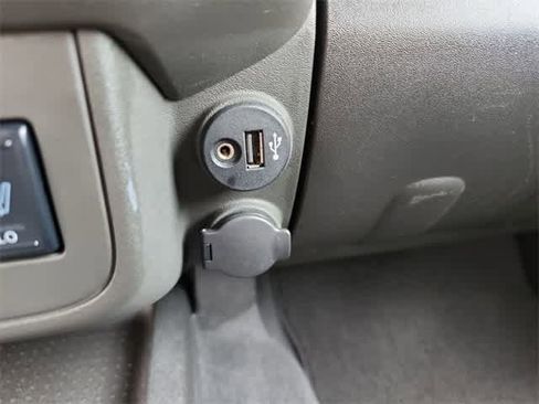 Used 2021 Nissan Frontier SV image 26