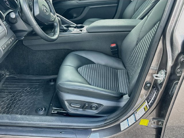 Used 2024 Toyota Camry SE w/ Cold Weather Package AWD/4WD image 18