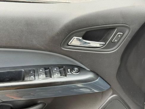 Used 2018 Chevrolet Colorado Z71 AWD/4WD image 16