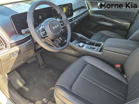 New 2025 Kia Sorento EX w/ EX Panoramic Sunroof Package image 15