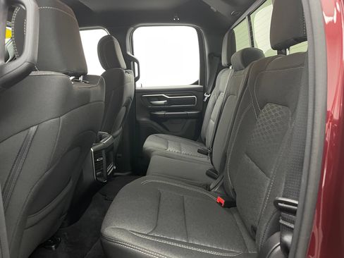 Used 2025 RAM 1500 Big Horn AWD/4WD image 38