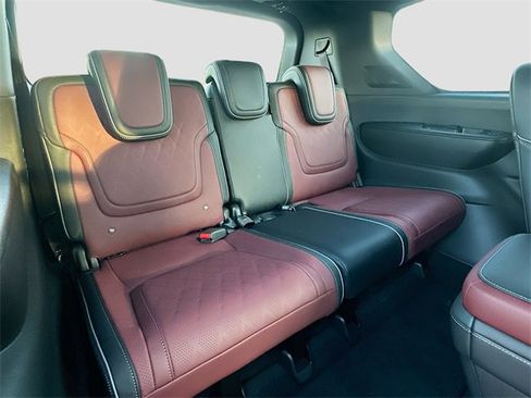 New 2026 INFINITI QX80 Autograph w/ Premium Cargo Package image 24