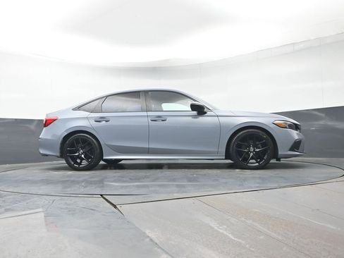 Used 2023 Honda Civic Sport image 27