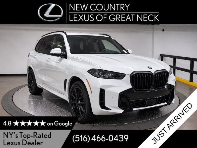 Used 2025 BMW X5 xDrive40i w/ M Sport Package AWD/4WD image 1