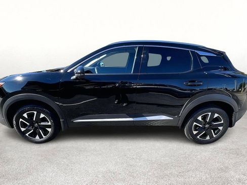 Used 2025 Nissan Kicks SR image 42