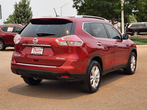 Used 2016 Nissan Rogue SV AWD/4WD image 3