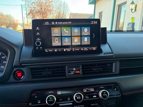 Used 2024 Honda Pilot TrailSport image 27