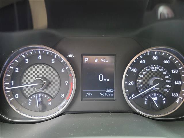 Used 2020 Hyundai Elantra Limited w/ Cargo Package (C1) FWD image 16