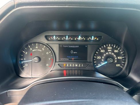 Used 2018 Ford F150 XL w/ Equipment Group 101A Mid AWD/4WD image 10