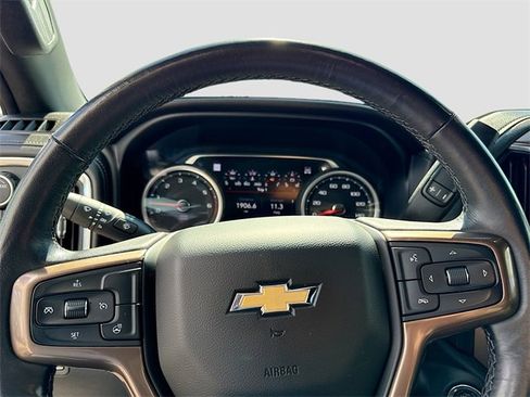Used 2020 Chevrolet Silverado 2500 High Country image 13