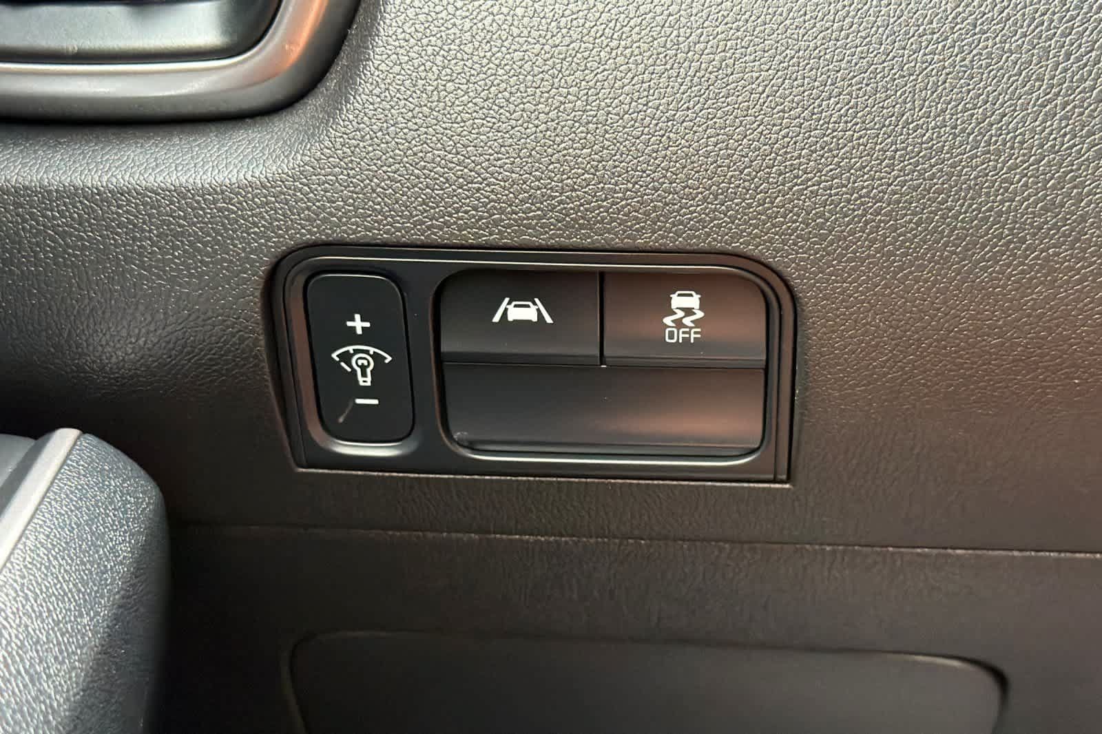 Used 2022 Kia Sorento S FWD image 32