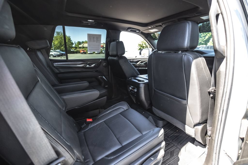 Used 2024 GMC Yukon Denali w/ Max Trailering Package AWD/4WD image 29