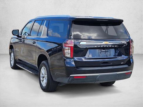 Used 2024 Chevrolet Suburban LT AWD/4WD image 7