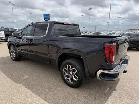 Used 2023 GMC Sierra 1500 SLE RWD image 7