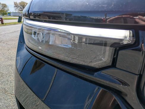 Used 2025 Jeep Grand Cherokee Summit AWD/4WD image 11