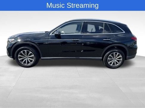 Used 2023 Mercedes-Benz GLC 300 4MATIC image 7
