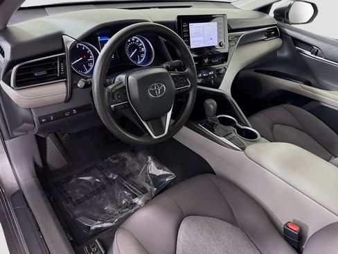 Used 2023 Toyota Camry LE FWD image 22