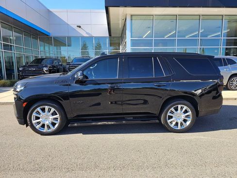Used 2021 Chevrolet Tahoe High Country AWD/4WD image 2