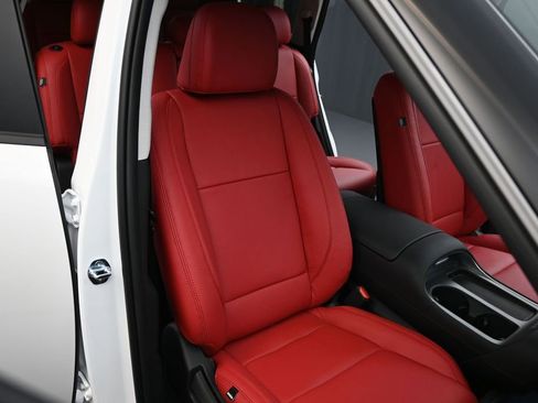 New 2026 Hyundai Palisade SE FWD image 21