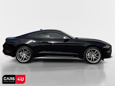 Used 2022 Ford Mustang Coupe RWD image 8