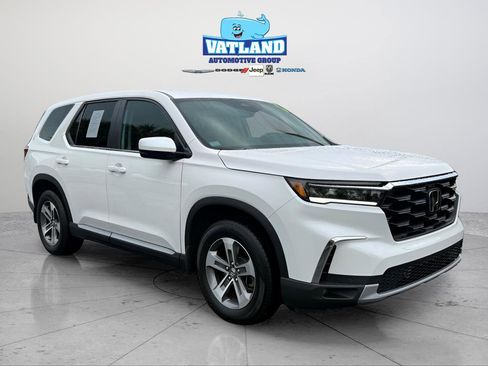 Certified 2025 Honda Pilot EX-L image 41