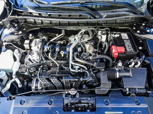 Used 2023 Nissan Altima 2.5 SR image 25