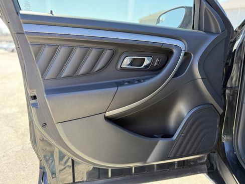 Used 2014 Ford Taurus SEL w/ Equipment Group 201A image 13