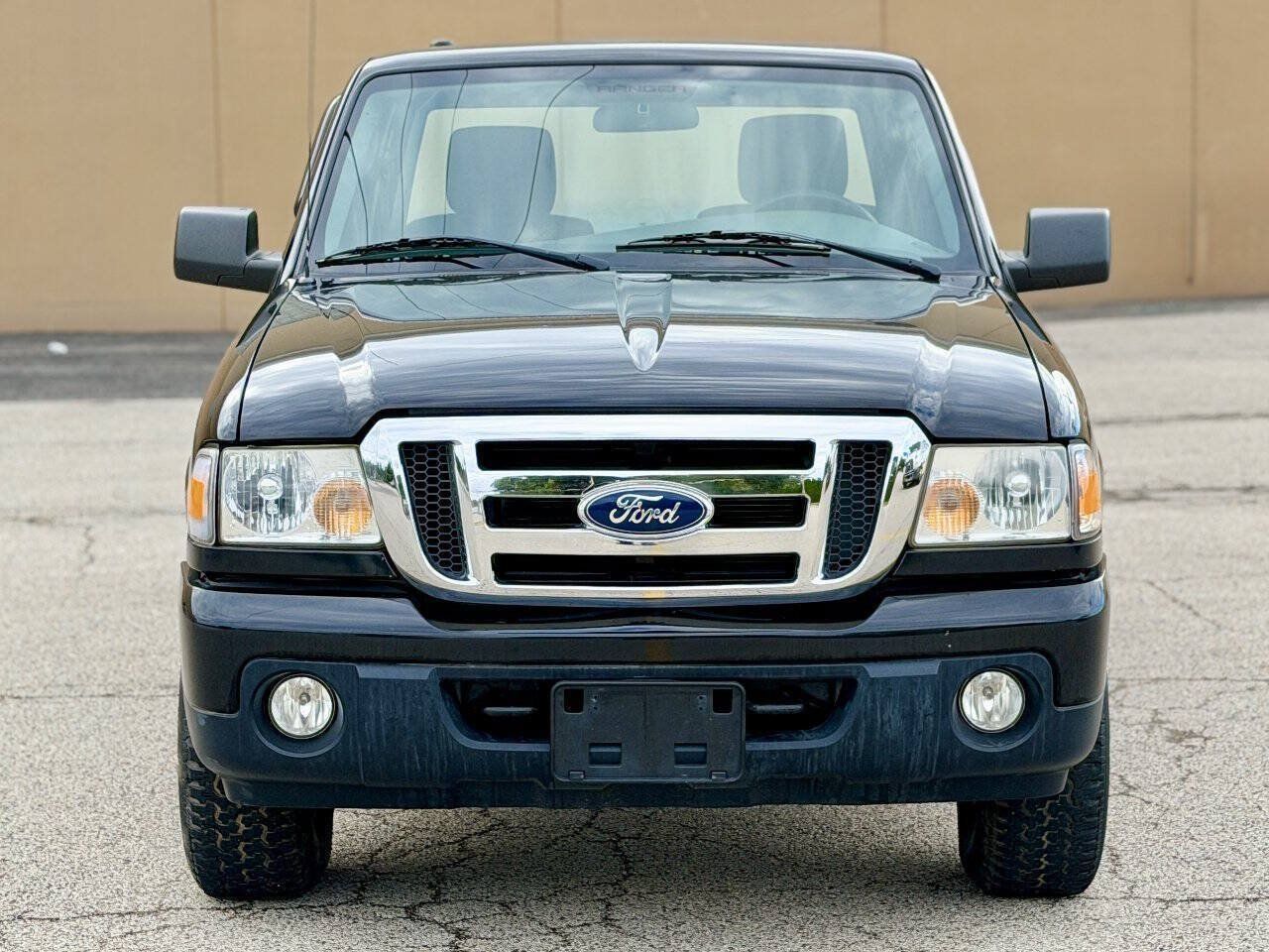 Used 2011 Ford Ranger XLT AWD/4WD image 2