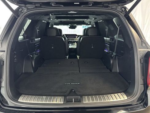 Used 2024 Hyundai Palisade Calligraphy image 30
