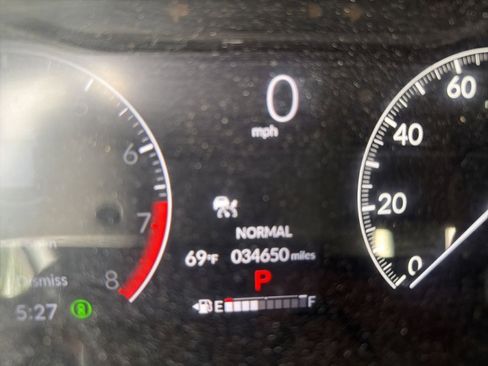 Used 2023 Honda HR-V Sport image 12
