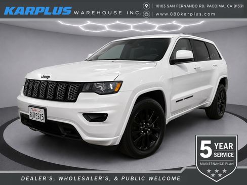 Used 2017 Jeep Grand Cherokee Altitude AWD/4WD image 1