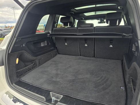 Used 2023 Mercedes-Benz GLB 250 4MATIC w/ AMG Line image 23