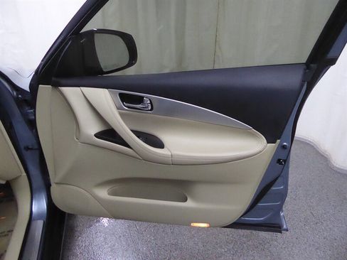 Used 2017 INFINITI QX50 2WD image 26