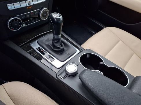Used 2013 Mercedes-Benz C 350 Sport w/ Full Leather Seating Pkg image 19