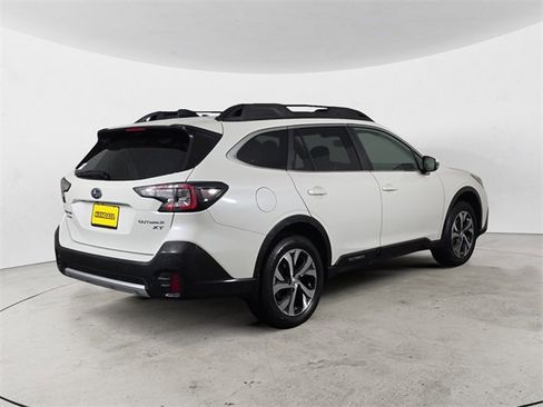 Certified 2020 Subaru Outback Limited XT image 5