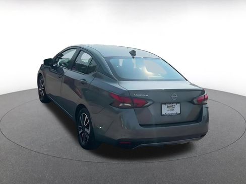 Used 2025 Nissan Versa SV FWD image 11
