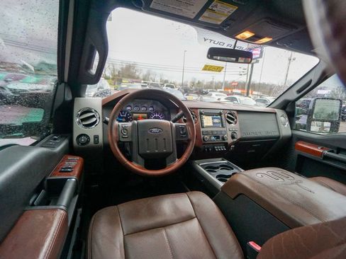 Used 2012 Ford F250 King Ranch w/ King Ranch w/Chrome Pkg image 14