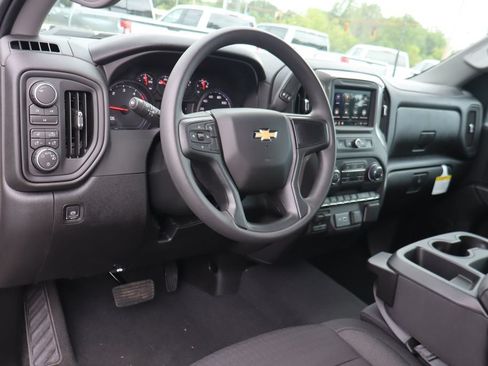 New 2026 Chevrolet Silverado 2500 Custom w/ Custom Value Package AWD/4WD image 6