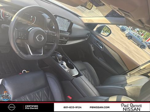 Certified 2021 Nissan Rogue Platinum FWD image 26