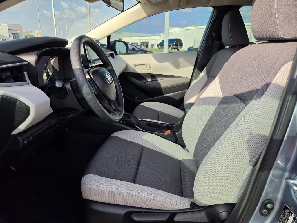 Used 2024 Toyota Corolla LE FWD image 26