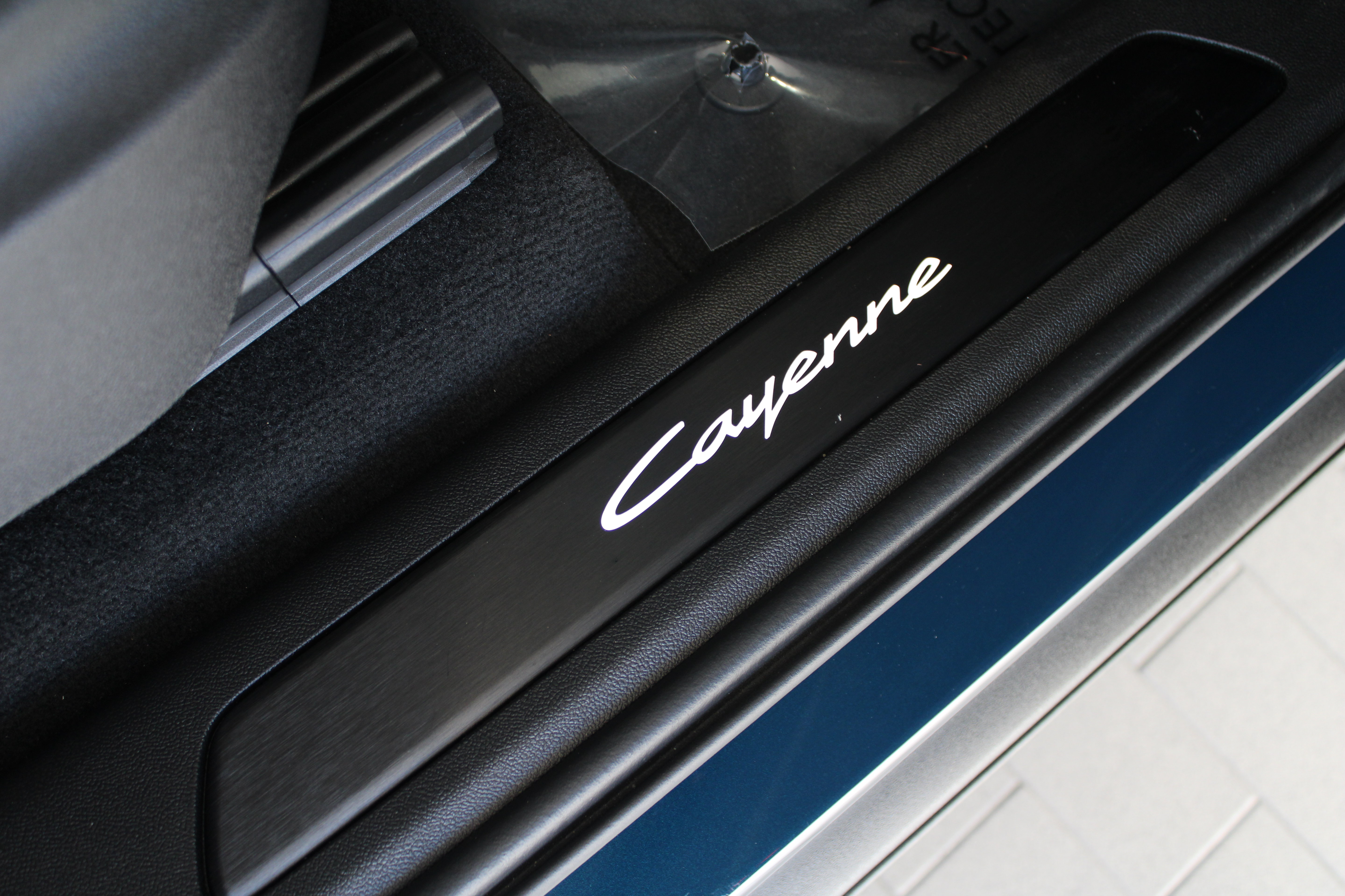 Certified 2026 Porsche Cayenne AWD/4WD image 21